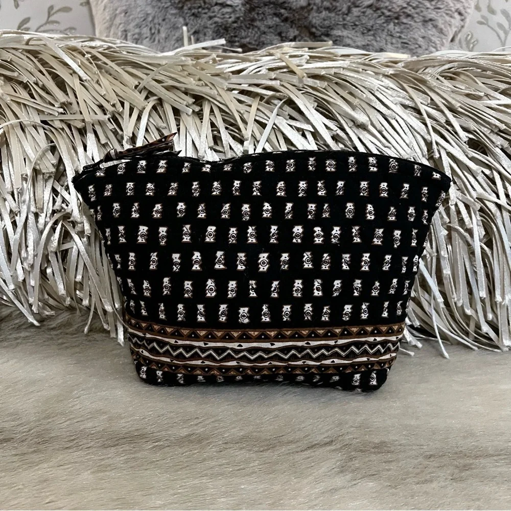 Vintage VERA BRADLEY Zebras 2001 Large Curved Cosmetic Case Black Tan Zipper Y2K